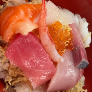 ♪ネタが大きな海鮮ちらし寿司